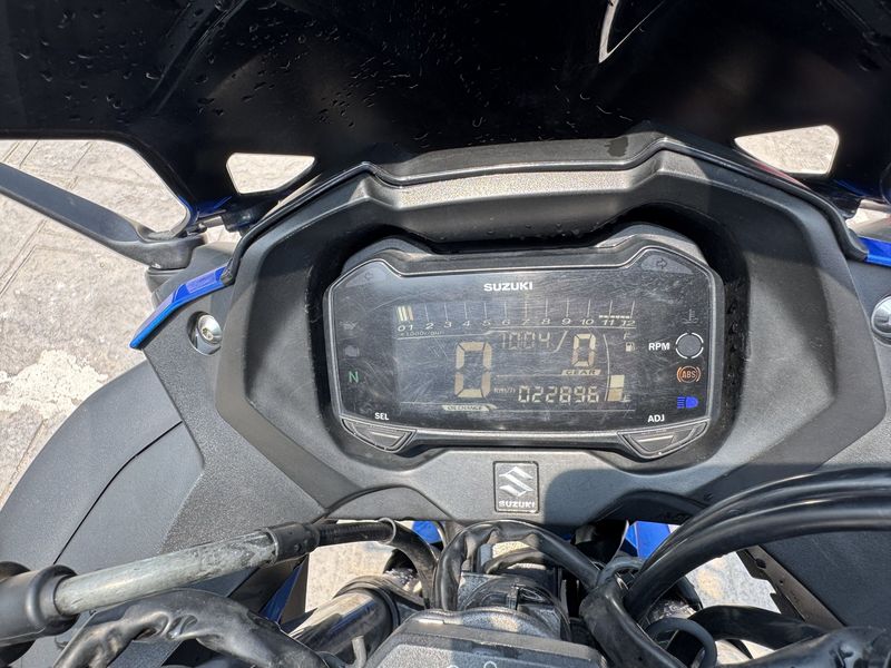 二手豪爵铃木GSX250R