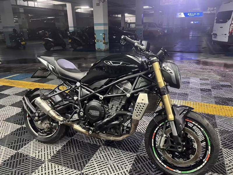二手贝纳利752S