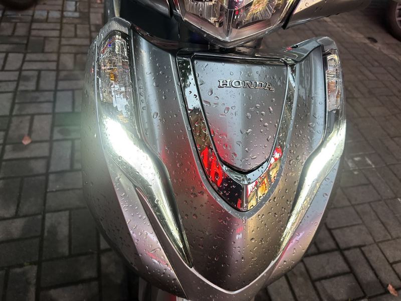 二手五羊本田Lead125
