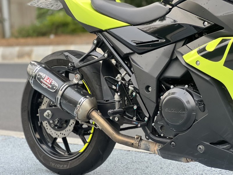 二手豪爵铃木GSX250R