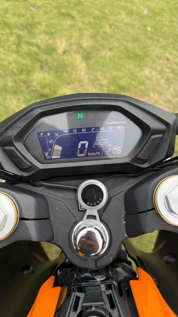 二手五羊本田CB190R 暴锋眼