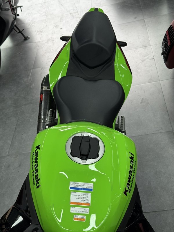 二手川崎ZX-4R
