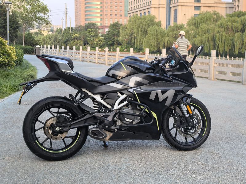 二手春风250SR