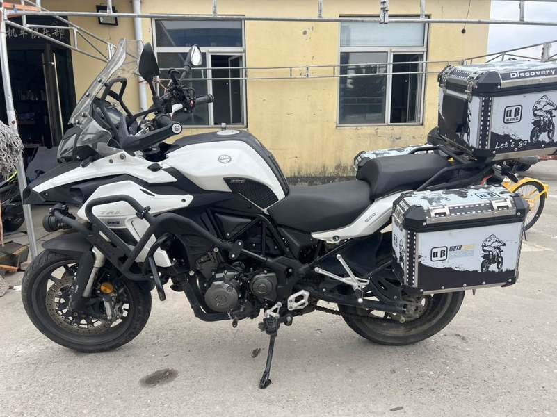 二手贝纳利金鹏 TRK502