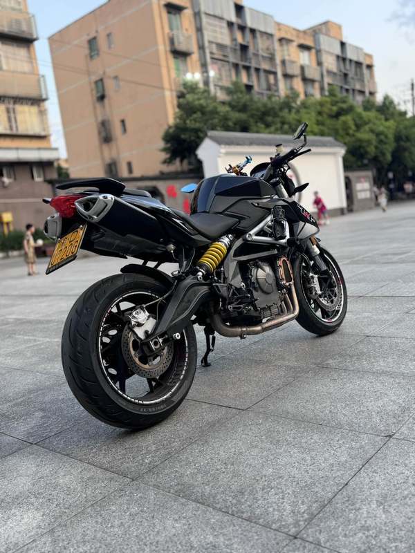 二手贝纳利TNT600i
