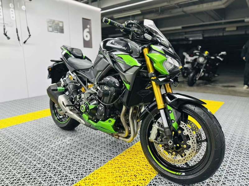 二手川崎Z900