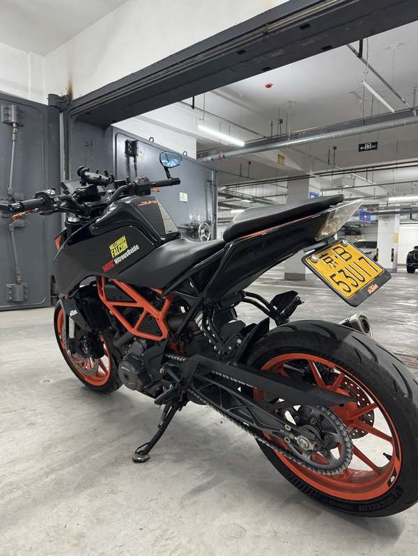 二手KTMR2R390 Duke