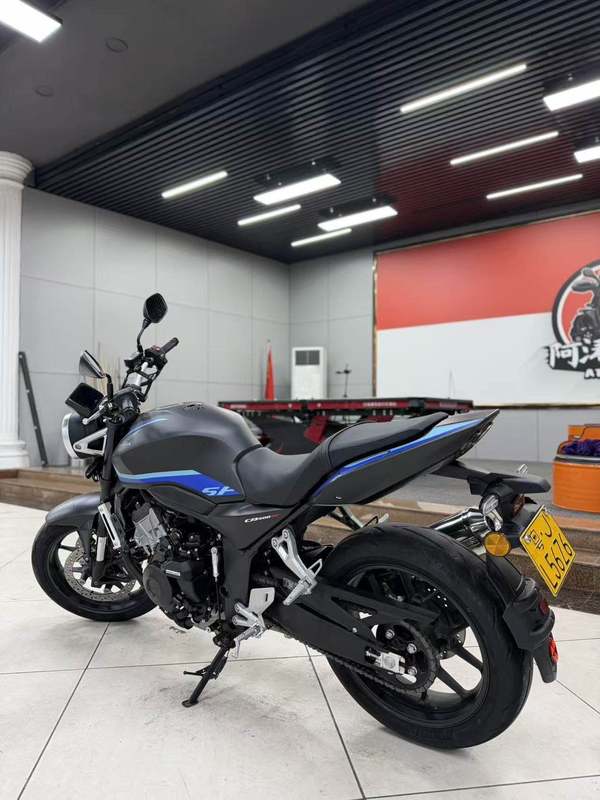 二手本田CB500 Super Four