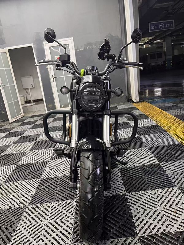 二手QJMOTOR闪300