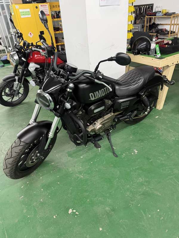 二手QJMOTOR闪300
