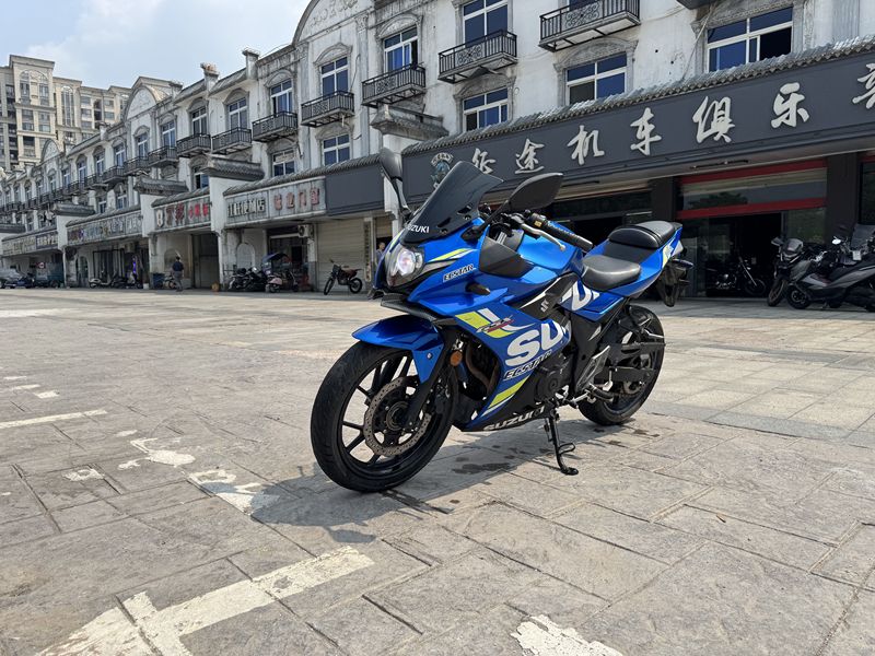 二手豪爵铃木GSX250R