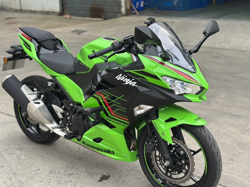 二手川崎Ninja 400