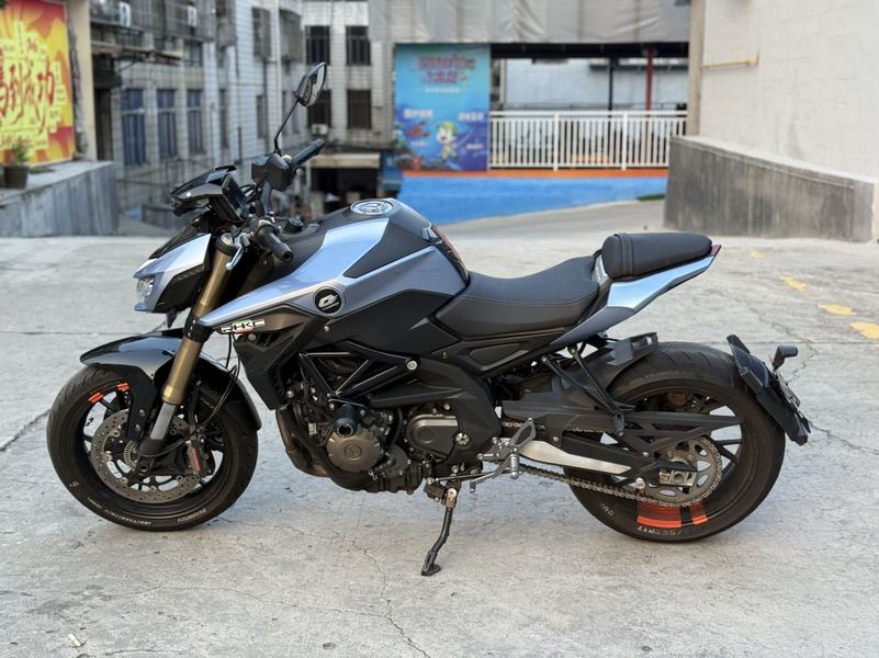 二手QJMOTOR追600
