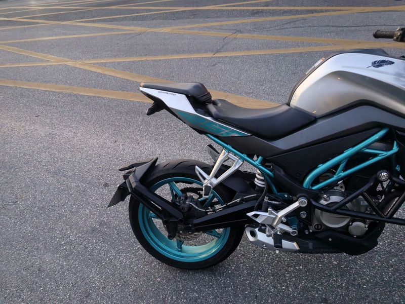 二手春风250NK