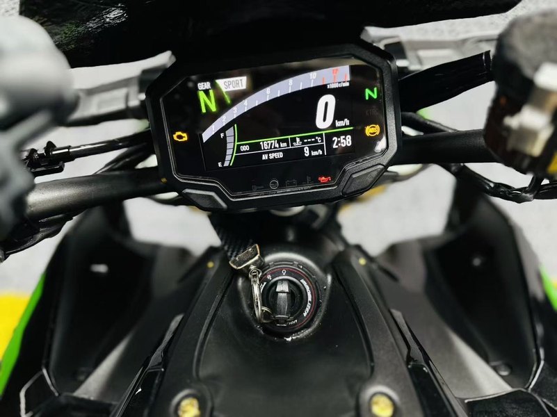 二手川崎Z900