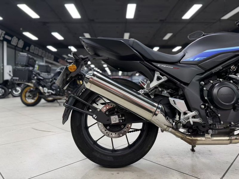 二手本田CB500 Super Four