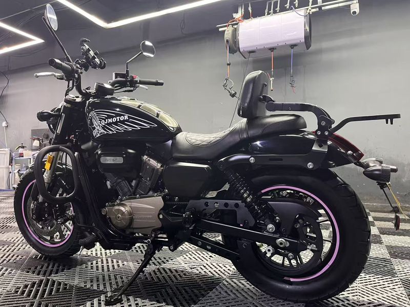 二手QJMOTOR闪300