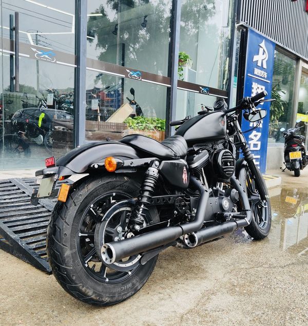 二手哈雷戴维森Iron883 硬汉
