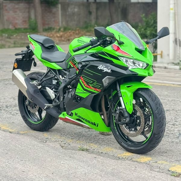 二手川崎ZX-4R