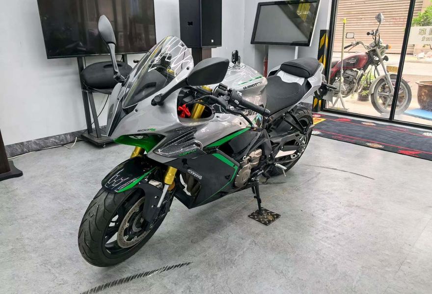 二手QJMOTOR赛600