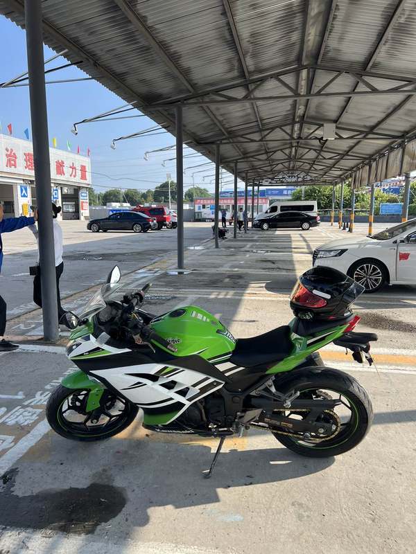 二手川崎Ninja 250