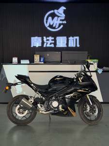 二手贝纳利龙卷风 Tornado 302R