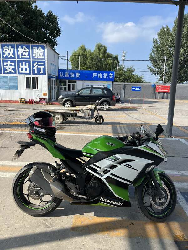 二手川崎Ninja 250