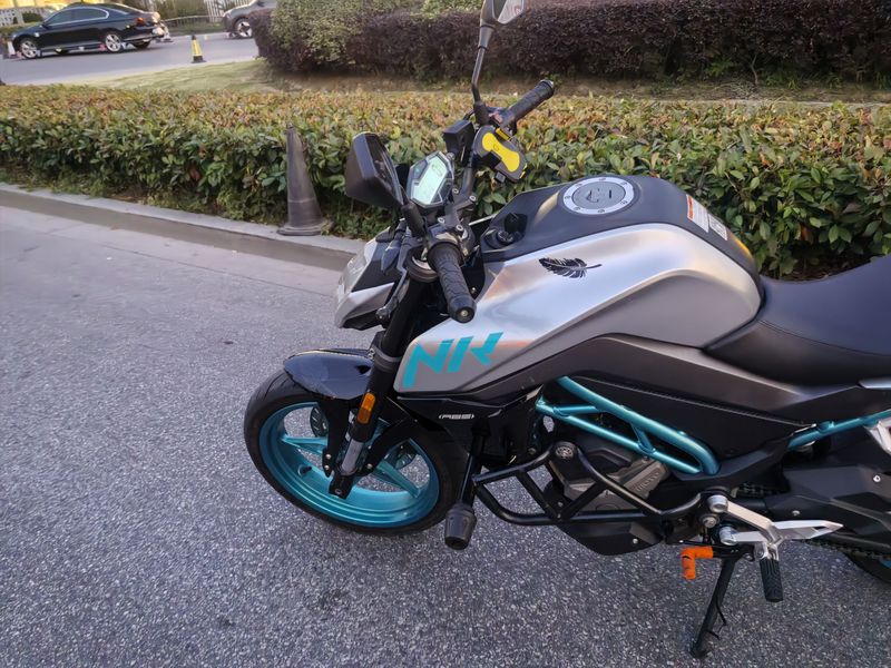 二手春风250NK