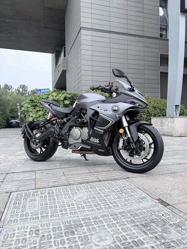 二手QJMOTOR赛600