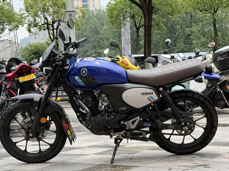 二手建设雅马哈GT150 Fazer