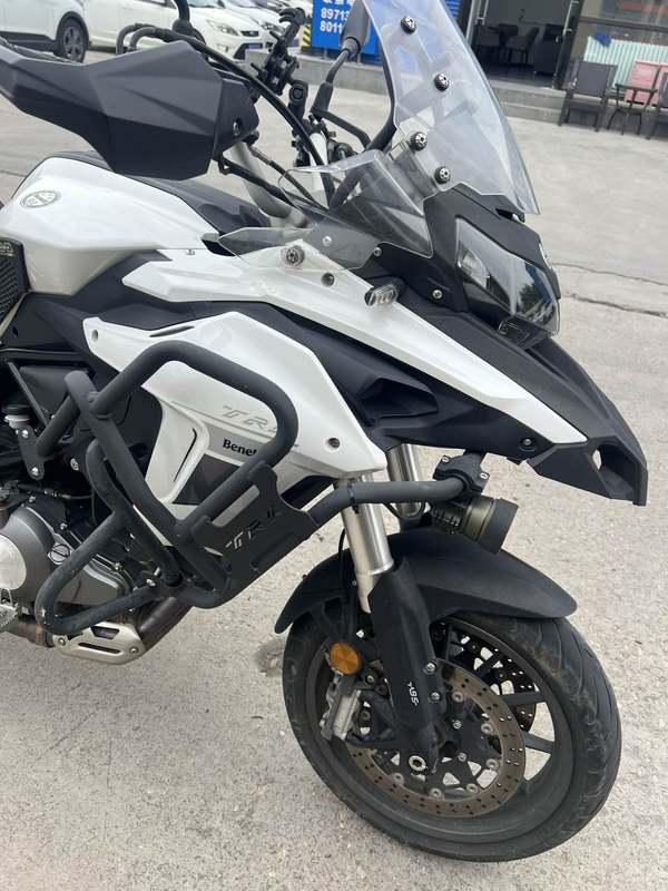二手贝纳利金鹏 TRK502