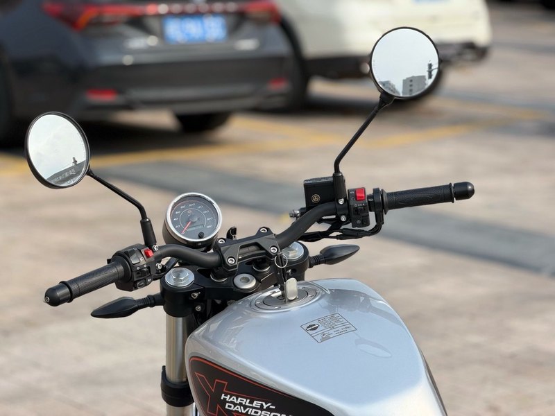 二手哈雷戴维森X 350
