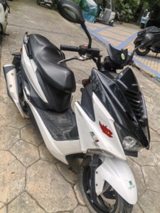 二手金城草蜢 200