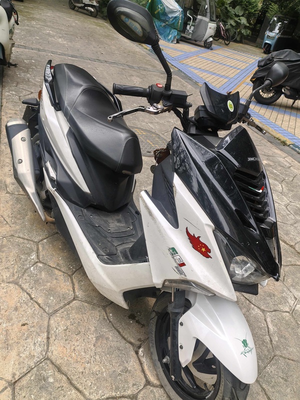 二手金城草蜢 200
