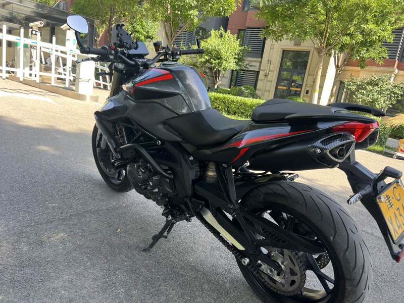 二手贝纳利TNT600i
