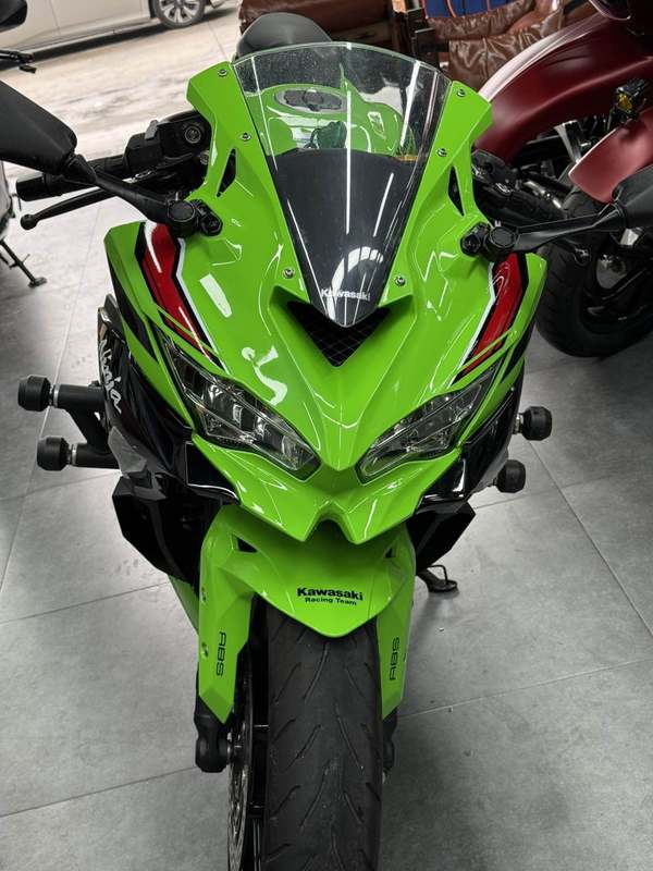 二手川崎ZX-4R
