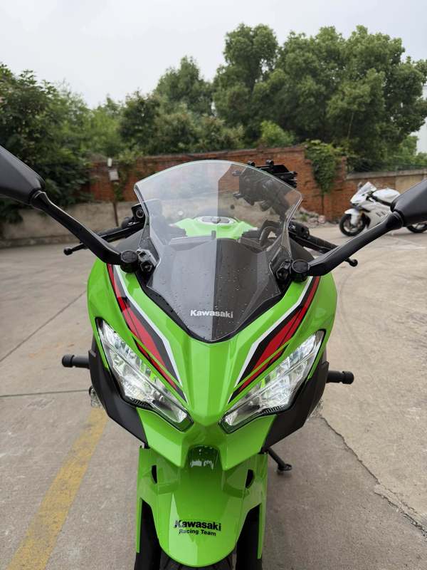 二手川崎Ninja 400