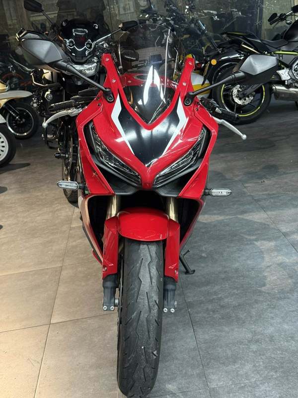 二手本田CBR650R