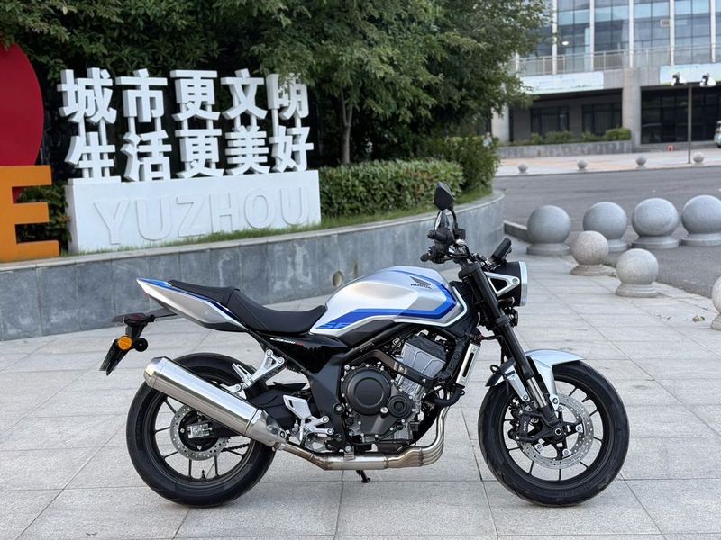 二手本田CB500 Super Four