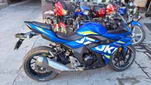 二手豪爵铃木GSX250R