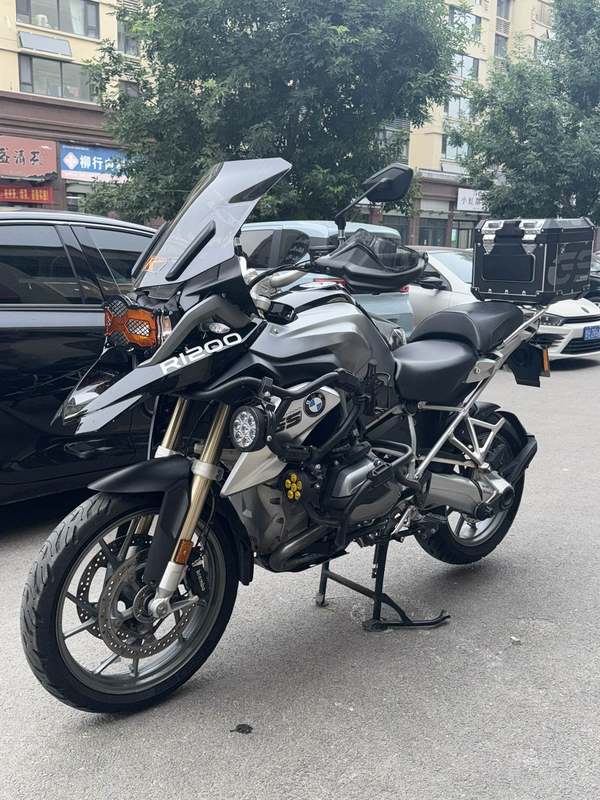 二手宝马R 1200 RS