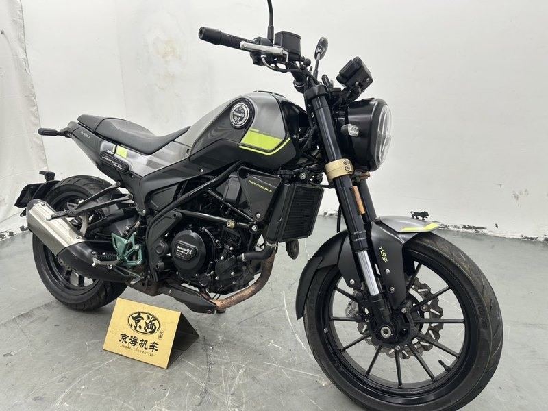 二手贝纳利幼狮 Leoncino 250