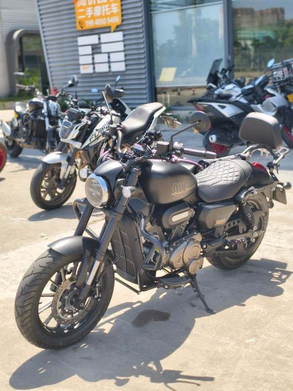 二手QJMOTOR闪300
