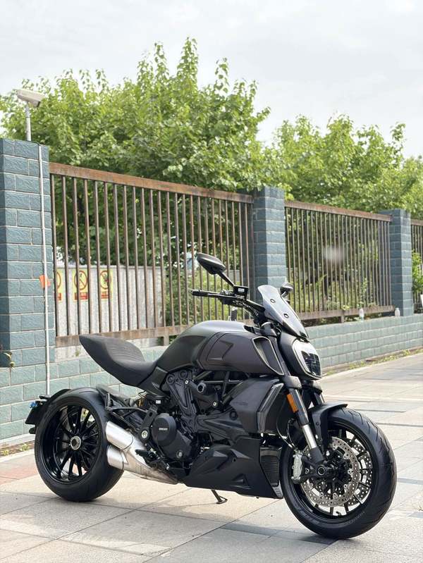 二手杜卡迪Diavel 