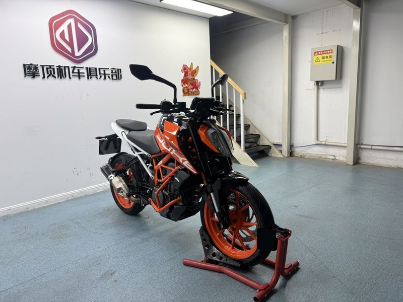 二手KTMR2R390 Duke