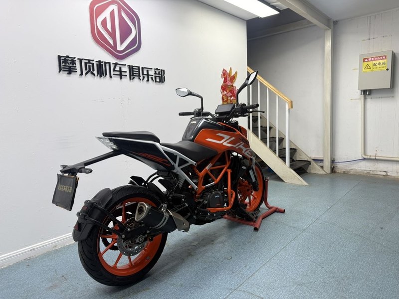 二手KTMR2R390 Duke