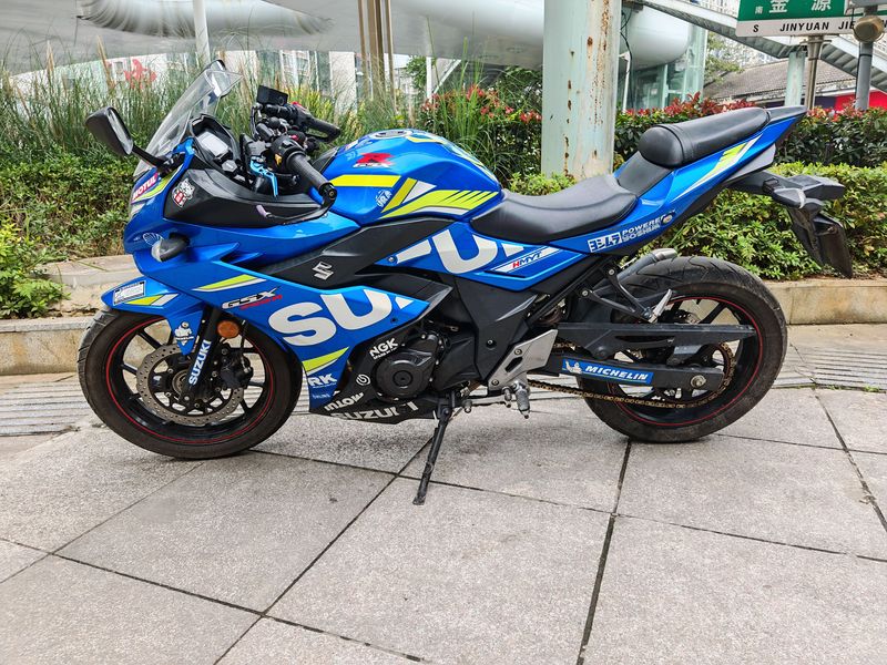 二手豪爵铃木GSX250R