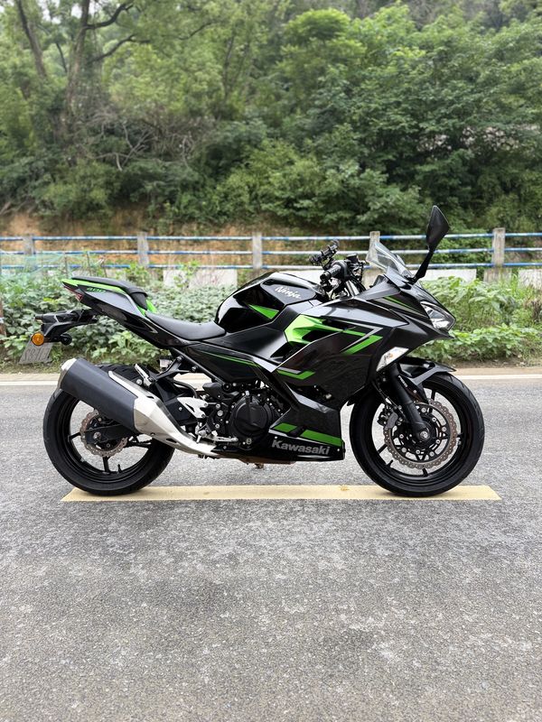 二手川崎Ninja 400