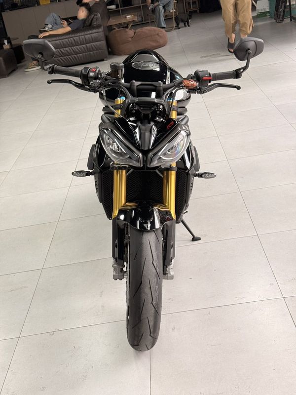 二手凯旋Speed Triple 1200