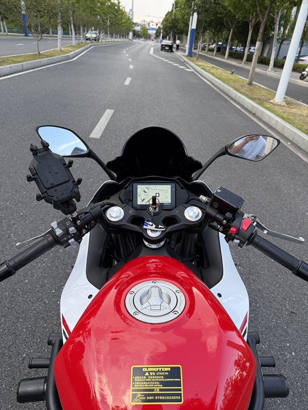 二手QJMOTOR赛400